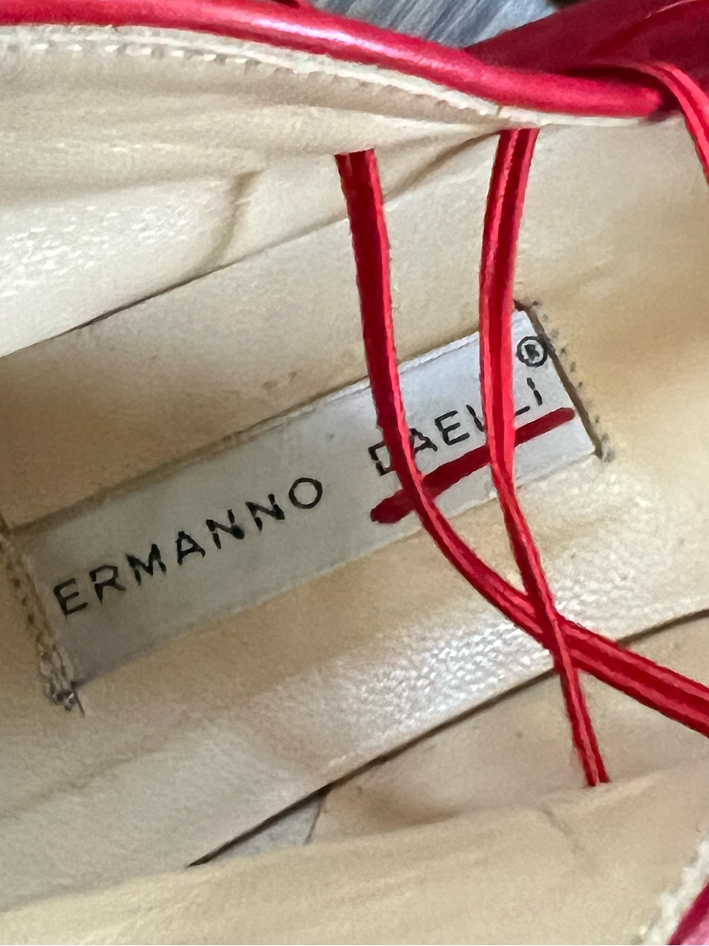 Ermanno Daelli Red Suede Lace-Up Pointed Flats • 36 - Picture 6 of 7